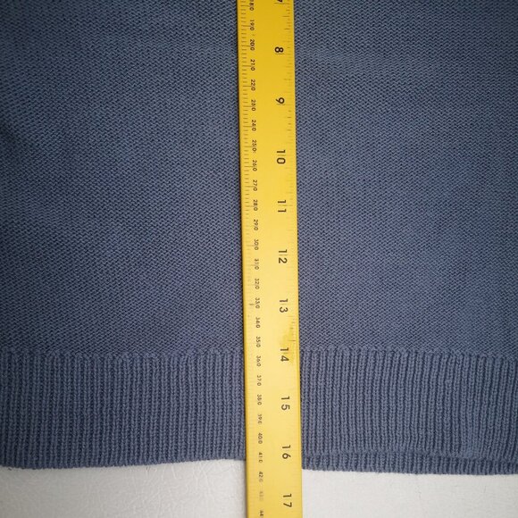 NWT Aeropostale Ladies Size XS Blue Cropped V-neck Sweater - Picture 11 of 11